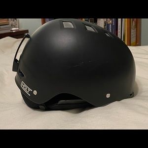 Smith ski/snowboard helmet